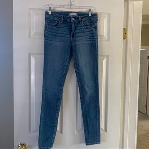 Abercrombie and Fitch Jeans Size 27